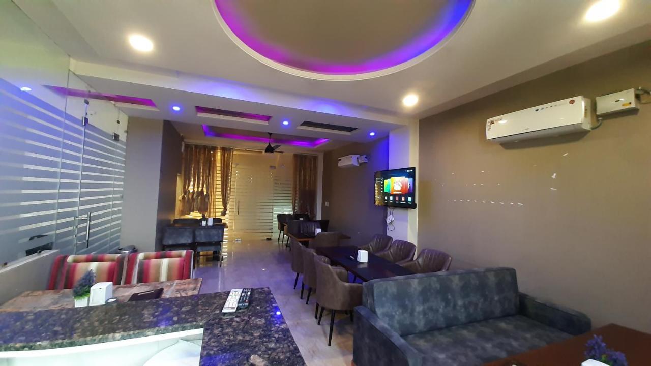 Hotel Ventures Inn Amritsar Buitenkant foto