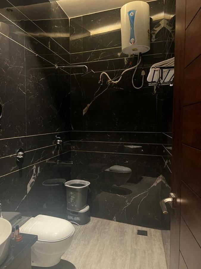 Hotel Ventures Inn Amritsar Buitenkant foto